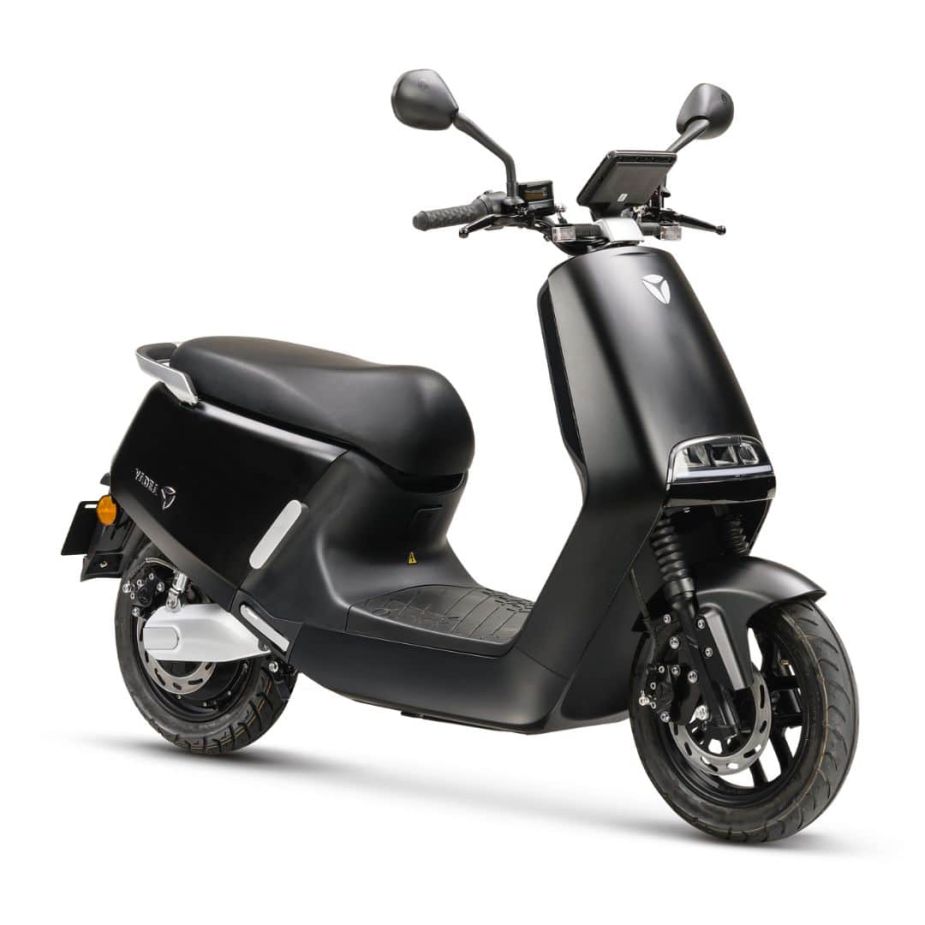 Yadea G5 Lithium – Elektrische Bromscooter in Mat Zwart