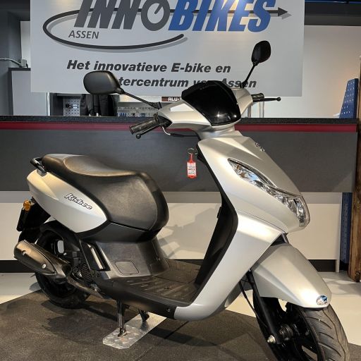 Bromscooter Peugeot Kisbee Innobikes Occasion