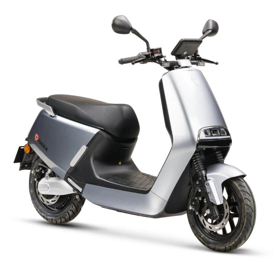 Yadea G5 Lithium – Elektrische Bromscooter in Grijs