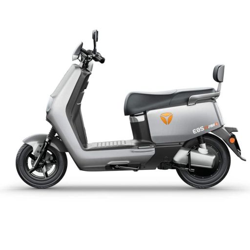 Yadea E8S – Elektrische Bromscooter in Grijs